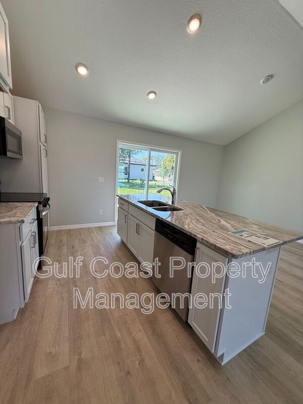 1293 South Cranberry Blvd property image