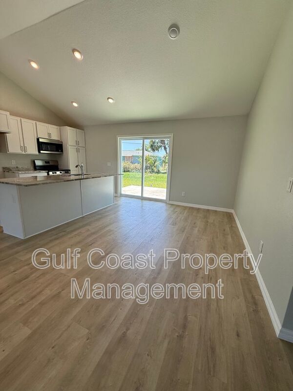 1293 South Cranberry Blvd property image