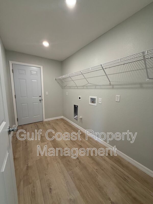 5080 S Chamberlin Blvd property image