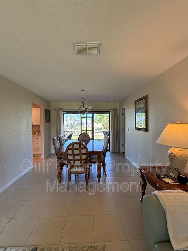3185 Clifford Street property image