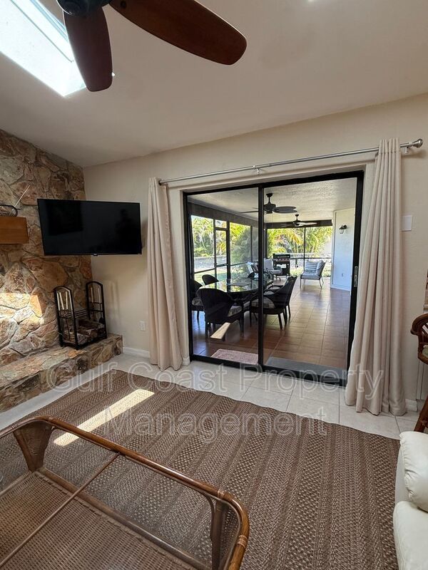 3185 Clifford Street property image