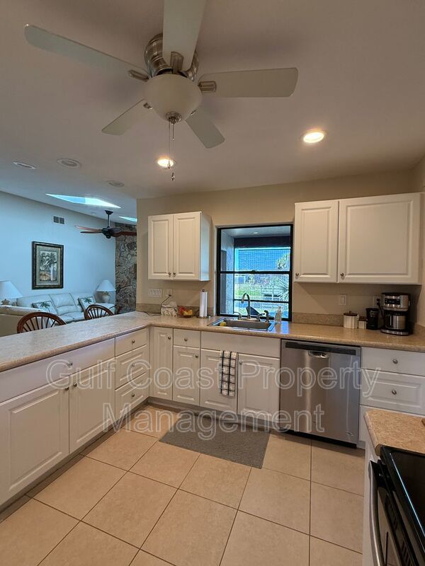 3185 Clifford Street property image
