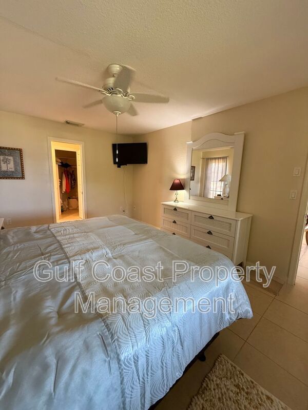3185 Clifford Street property image