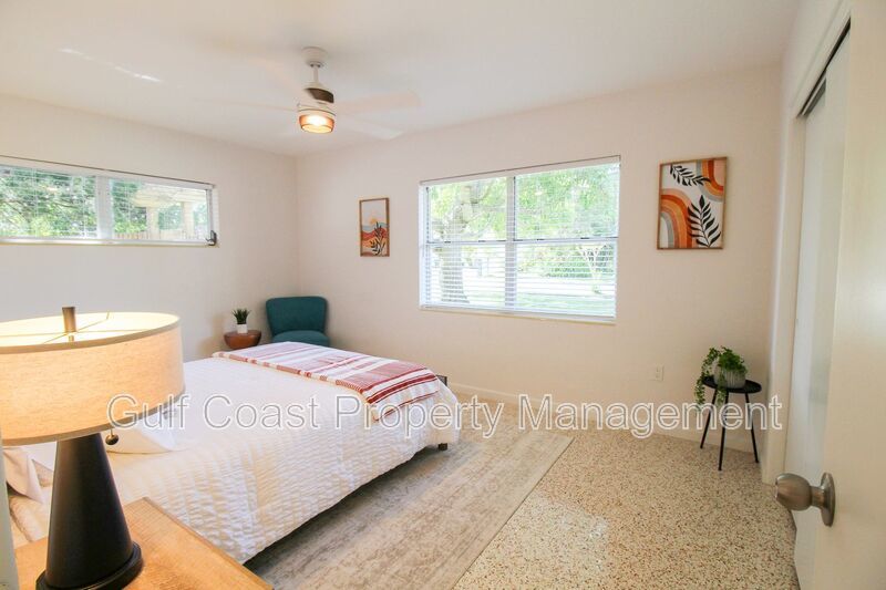 West of Trail Mid-Century Gem with New Designer Kitchen & Oversized Corner Lot property image