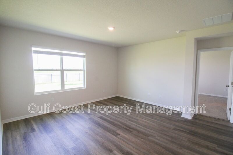 Annual Lakeview Retreat in Gated Solera – 4BR Home with Fenced Yard & Lake View property image