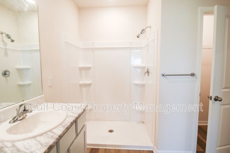 Annual Lakeview Retreat in Gated Solera – 4BR Home with Fenced Yard & Lake View property image