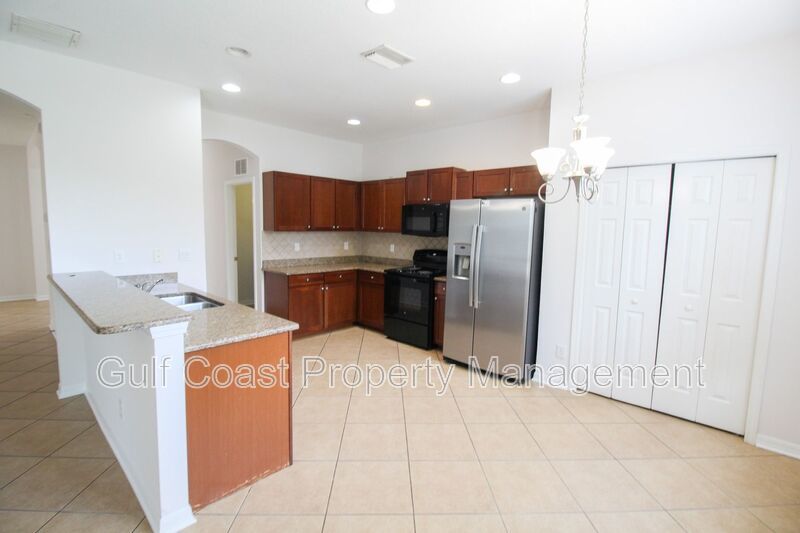 Lakeview 4-Bedroom, 2.5-Bath Annual Rental in Lakewood Ranch/Greenbrook property image
