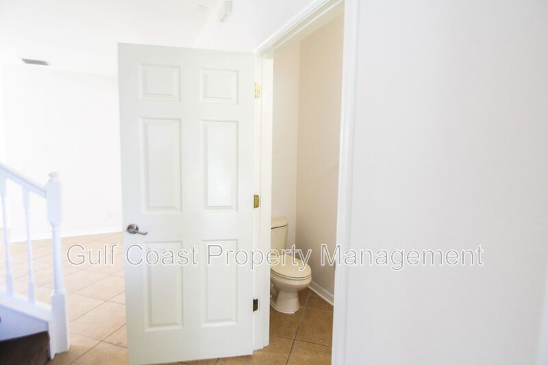 Lakeview 4-Bedroom, 2.5-Bath Annual Rental in Lakewood Ranch/Greenbrook property image