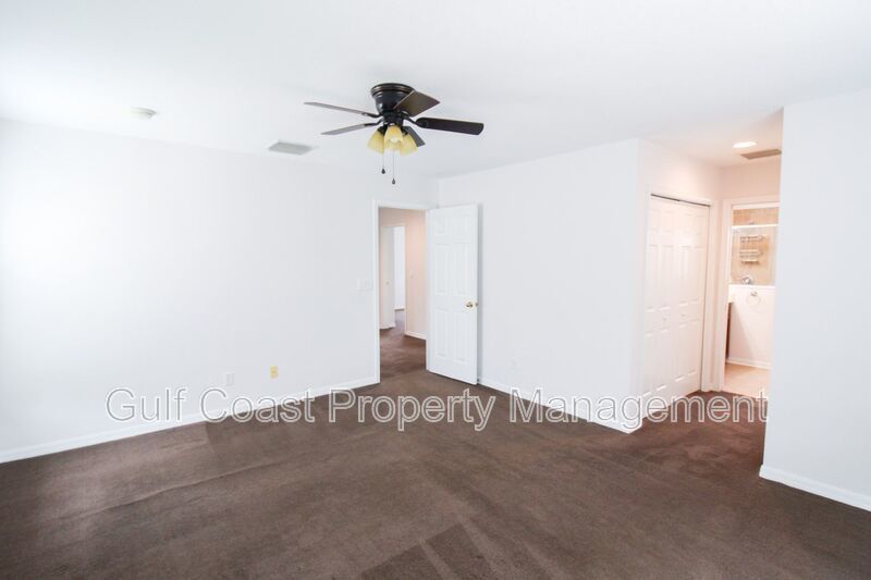 Lakeview 4-Bedroom, 2.5-Bath Annual Rental in Lakewood Ranch/Greenbrook property image
