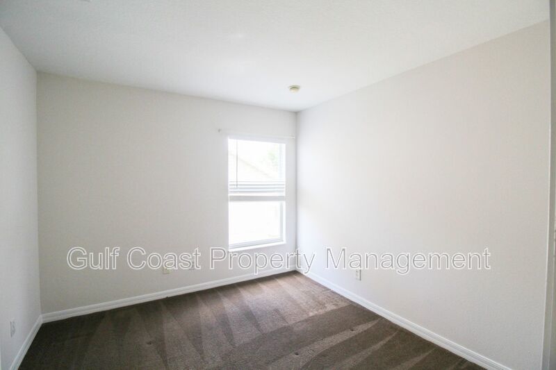 Lakeview 4-Bedroom, 2.5-Bath Annual Rental in Lakewood Ranch/Greenbrook property image