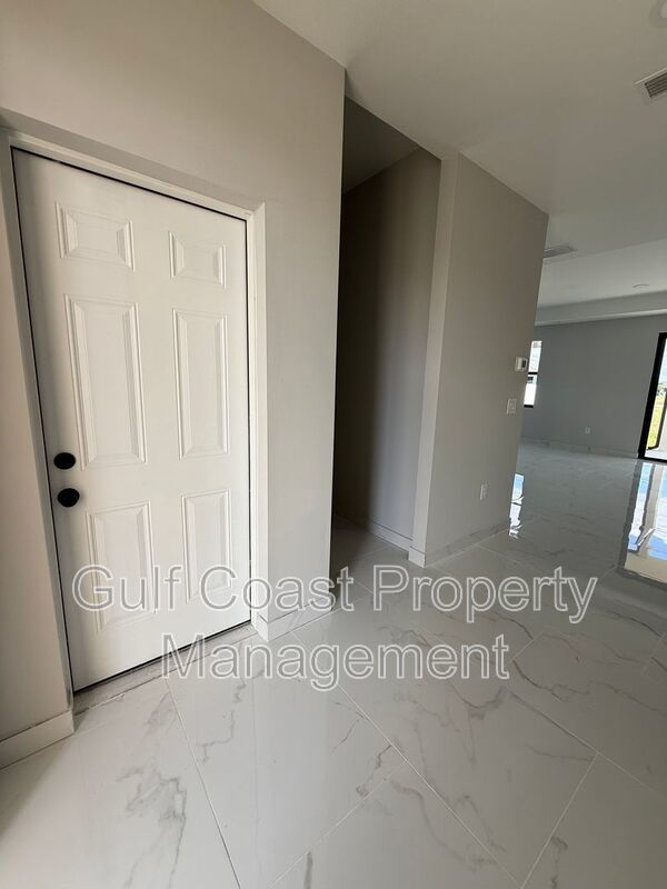 219 North West 23rd Terrace property image