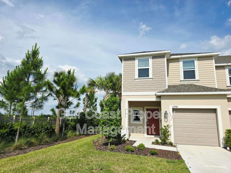 Annual End-Unit Townhome with 3 Bedrooms in Edgestone at Artisan Lakes property image