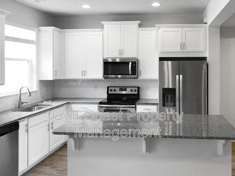 Annual Three Bedroom, 2.5 Bath, with a Garage Townhome, Located in the Community of Harmony property image