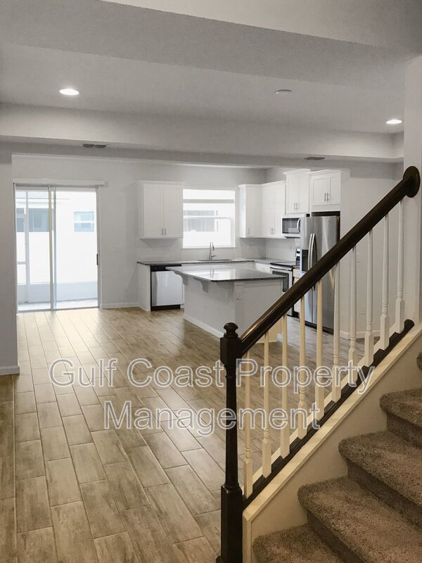 Annual Three Bedroom, 2.5 Bath, with a Garage Townhome, Located in the Community of Harmony property image