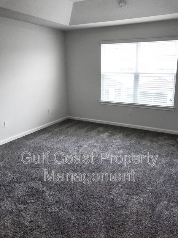 Annual Three Bedroom, 2.5 Bath, with a Garage Townhome, Located in the Community of Harmony property image