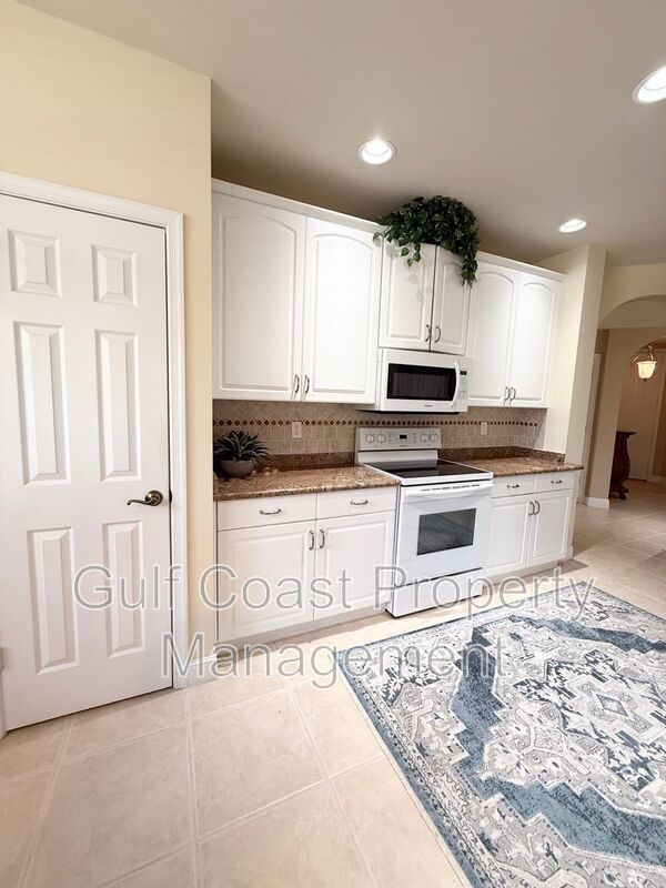13860 Avon Park Cir property image