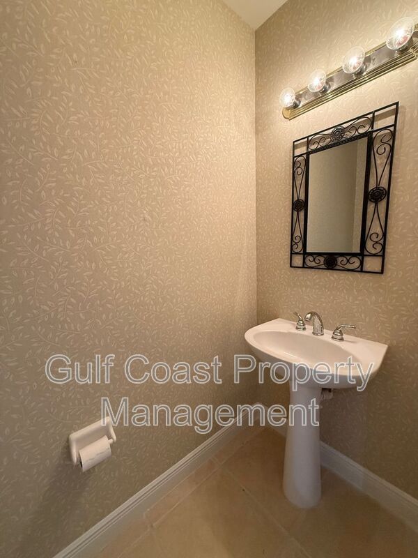 13860 Avon Park Cir property image