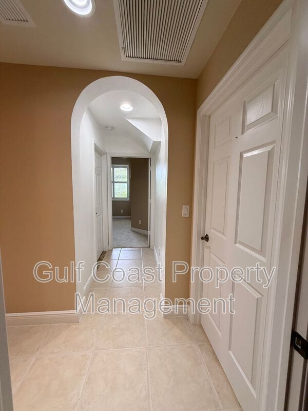 13860 Avon Park Cir property image