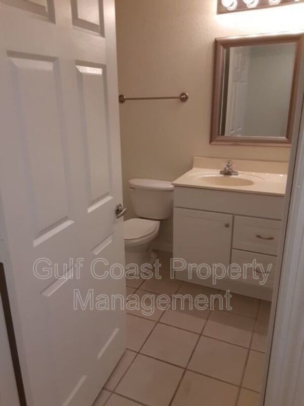 Coastal Living in Bay Pointe Cortez – 2BR/2BA Gated condo with Resort-Style Convenience property image