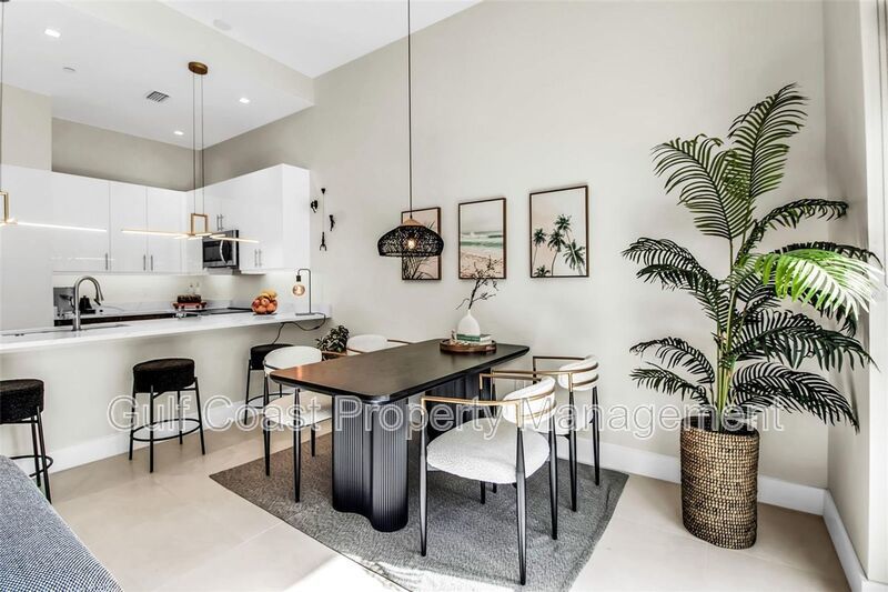 Modern Loft Living with Private Terrace in Downtown Sarasota’s Rosemary District property image