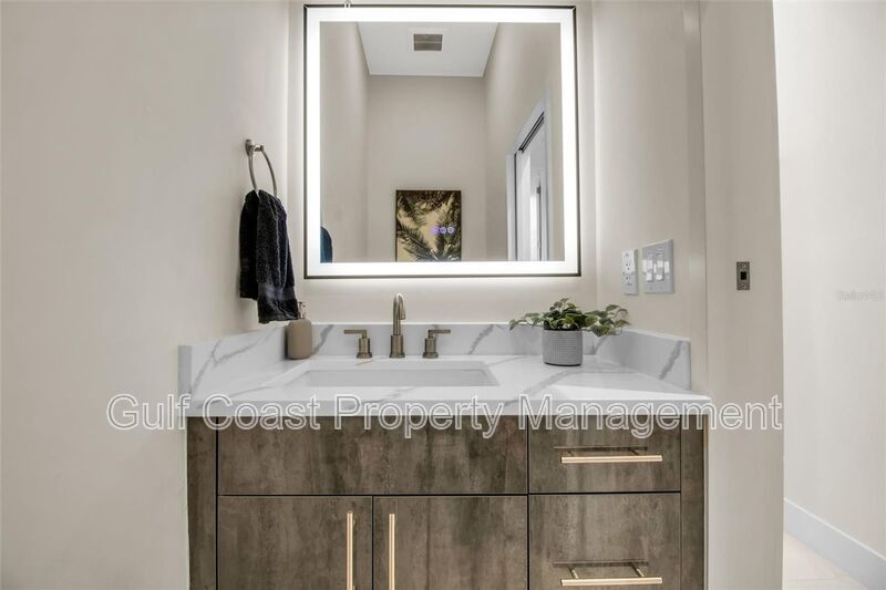 Modern Loft Living with Private Terrace in Downtown Sarasota’s Rosemary District property image