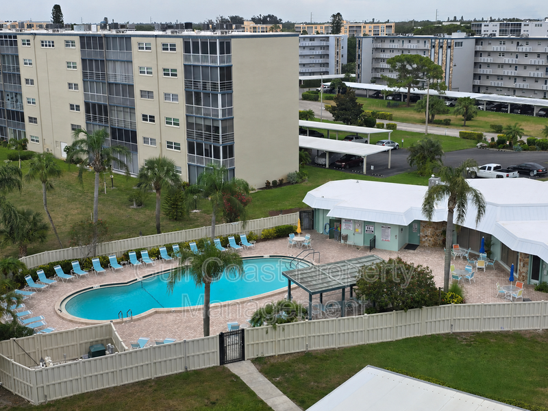 55+ Golf Course Living | Beautiful 2BR/2BA Condo with Panoramic Views in Ironwood property image