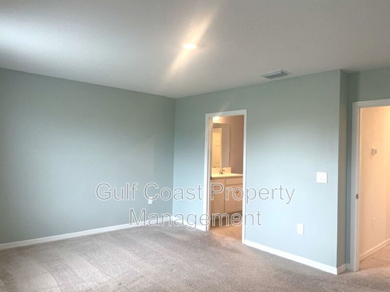 Annual Rental Near UTC, Waterside Place & Gulf Coast Beaches property image