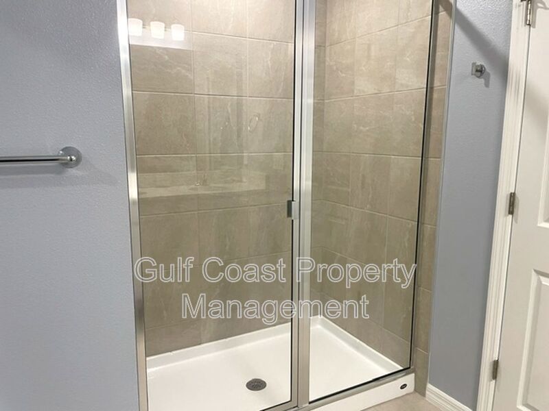 Annual Rental Near UTC, Waterside Place & Gulf Coast Beaches property image