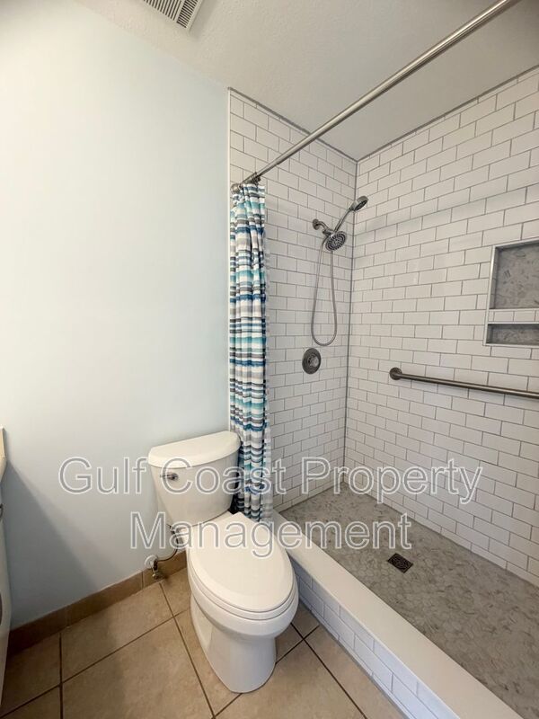 1531 Placida Road Unit 8-202 property image