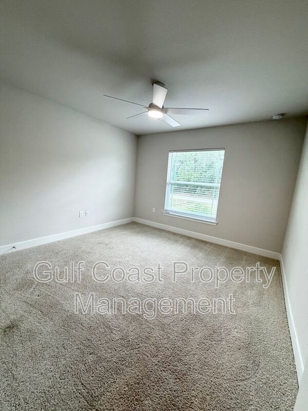 4865 Manila Ave property image