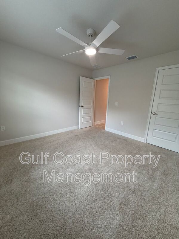 4865 Manila Ave property image