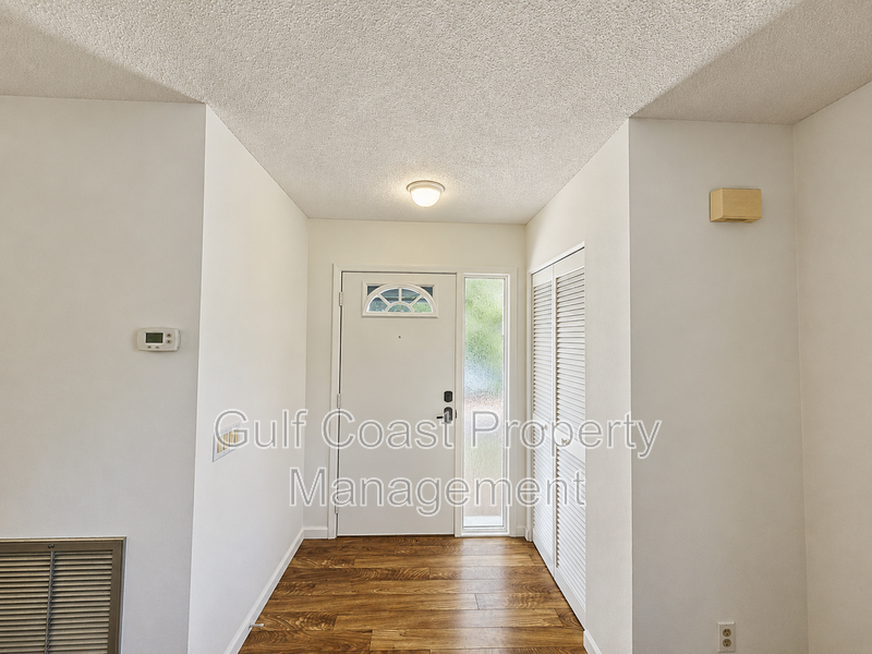 Annual Rental in a Desirable 55+ Community – Beautiful 2 Bedroom, 2 Bath Villa with Lake Views property image