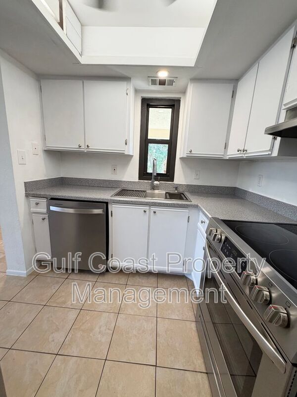 19505 Quesada Ave Bldg U, Unit 204 property image