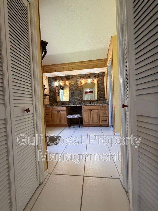 27019 Shanahan Lane property image