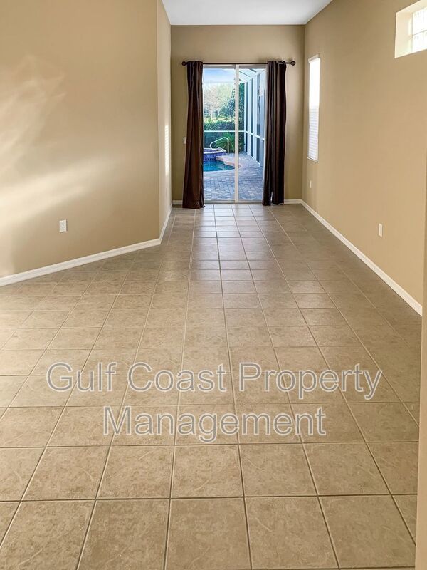 Annual 4-Bedroom, 3-Bath Pool Home with Outdoor Kitchen in Lakewood Ranch Greenbrook Village property image