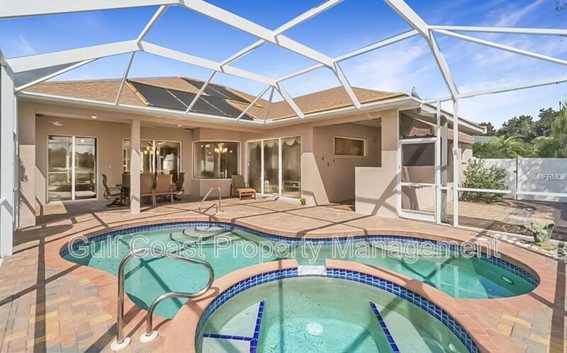 Annual 4-Bedroom, 3-Bath Pool Home with Outdoor Kitchen in Lakewood Ranch Greenbrook Village property image