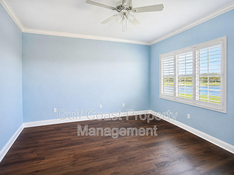 Annual Luxury Lakeview Condo with 3 Bedrooms + Den, Private Garage & Resort-Style Amenities property image