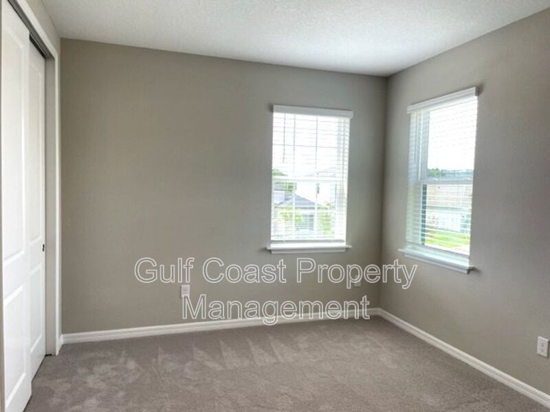 4 Bedroom Home Plus a Home Office and Loft Space property image