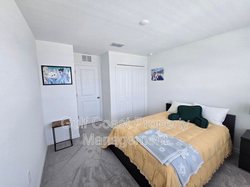 Modern Townhome Living in Aurora at Lakewood Ranch – Resort-Style Amenities & Prime Location! property image