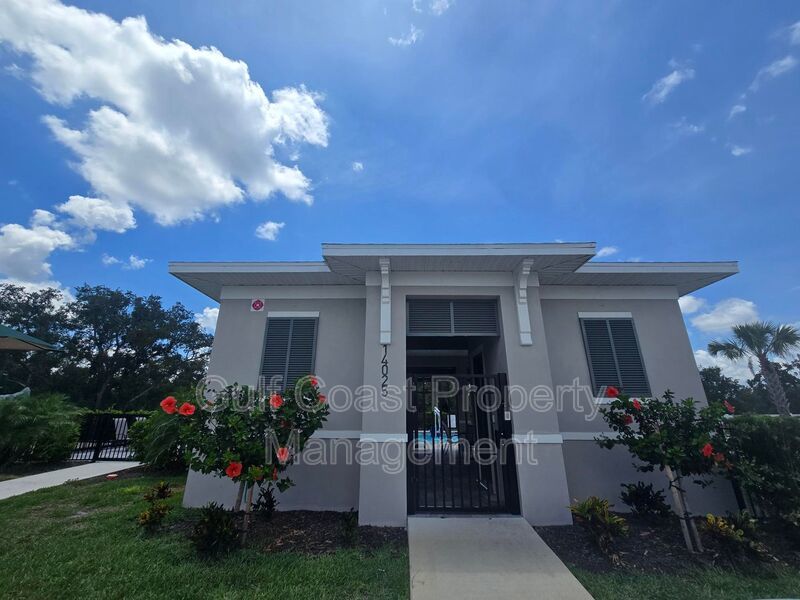 Modern Townhome Living in Aurora at Lakewood Ranch – Resort-Style Amenities & Prime Location! property image