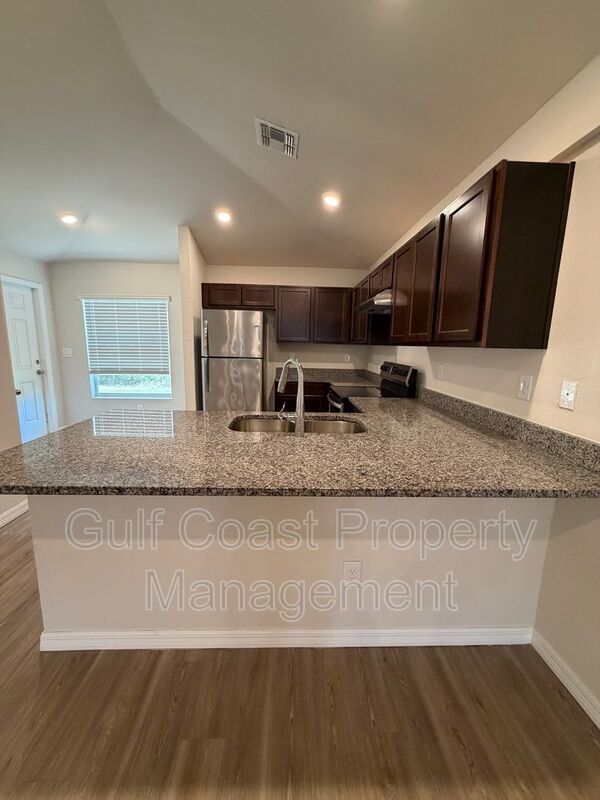 10162 Tramore Ave property image