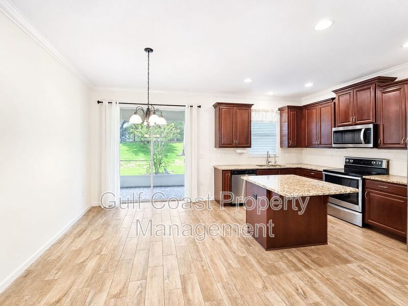 Annual Rental – Beautifully Updated Townhome in Harmony at Lakewood Ranch – Ready for Immediate Move-In! property image