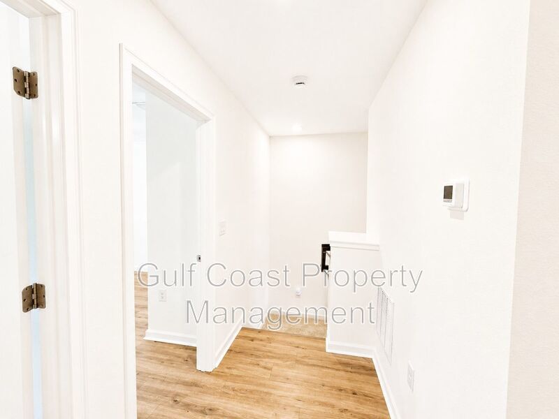 Annual Rental – Beautifully Updated Townhome in Harmony at Lakewood Ranch – Ready for Immediate Move-In! property image