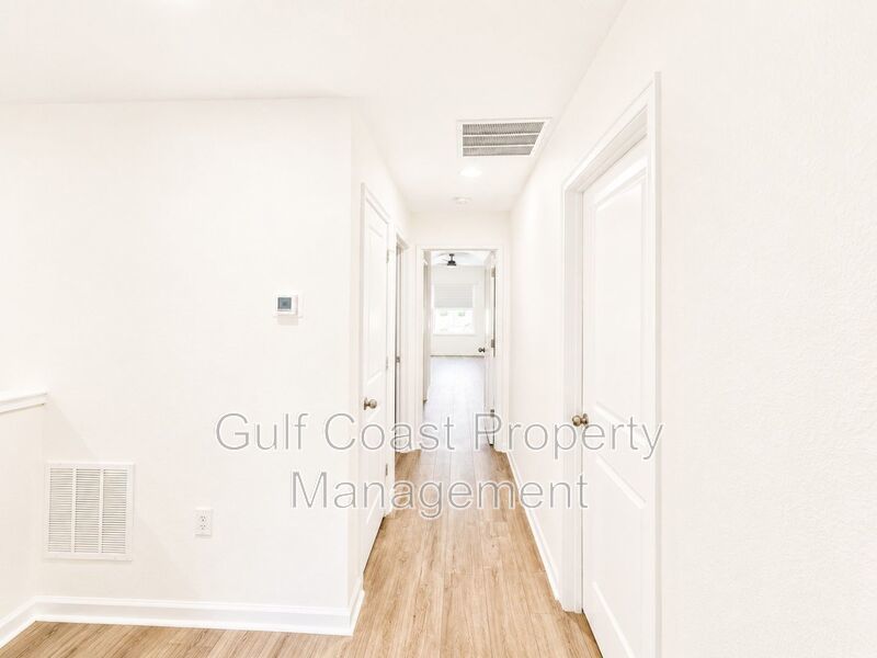 Annual Rental – Beautifully Updated Townhome in Harmony at Lakewood Ranch – Ready for Immediate Move-In! property image