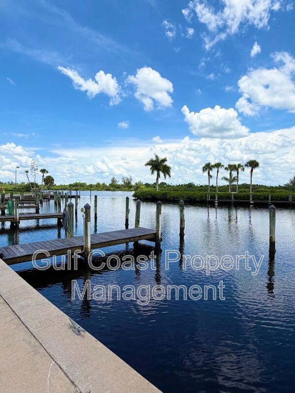 16150 Bay Pointe Blvd Unit 107 property image