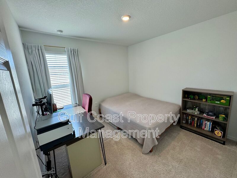 Unfurnished Annual Rental Near UTC, Waterside Place & Gulf Coast Beaches property image