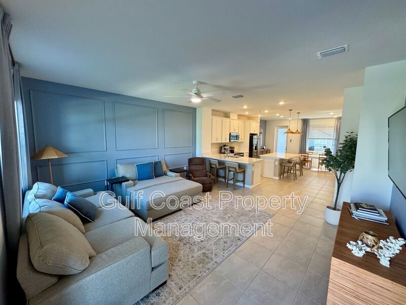 Unfurnished Annual Rental Near UTC, Waterside Place & Gulf Coast Beaches property image