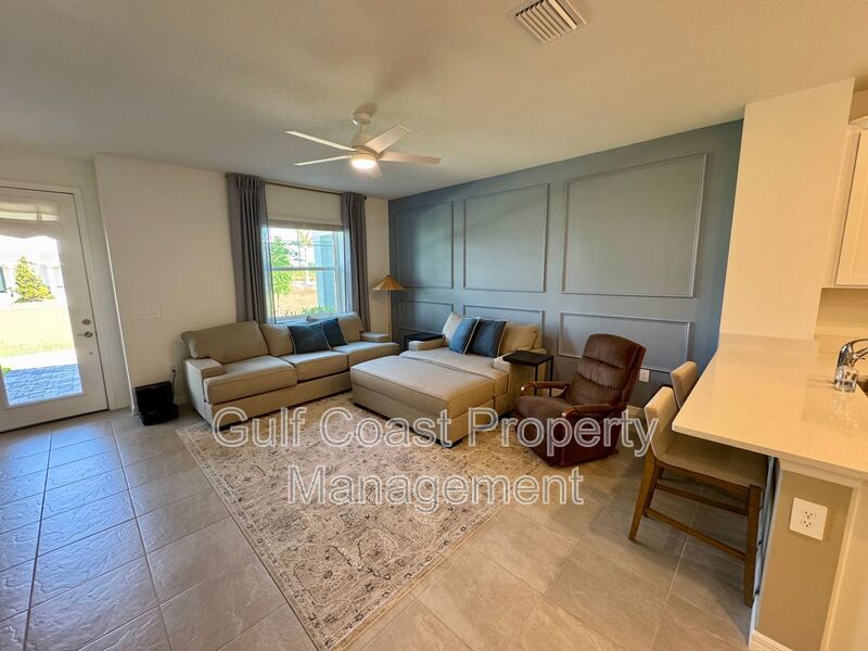 Unfurnished Annual Rental Near UTC, Waterside Place & Gulf Coast Beaches property image