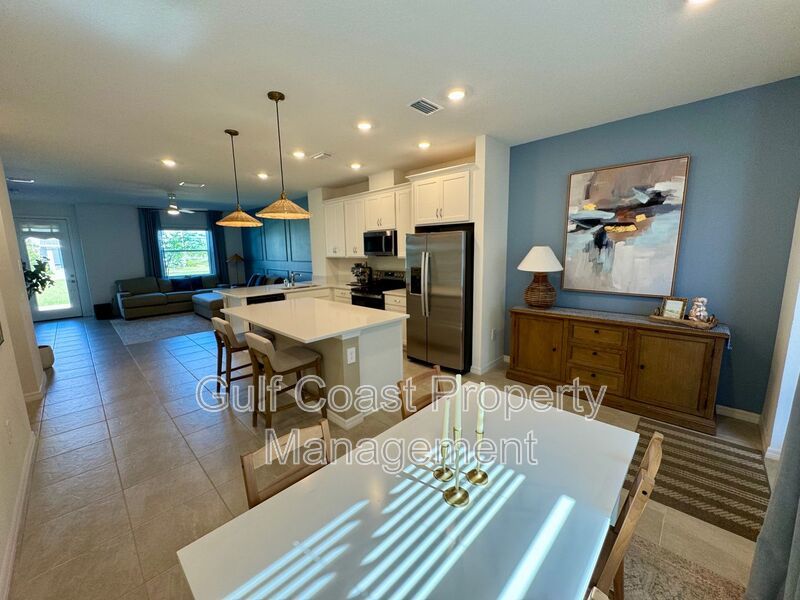 Unfurnished Annual Rental Near UTC, Waterside Place & Gulf Coast Beaches property image