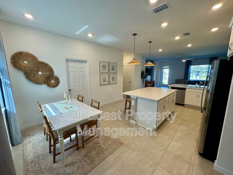 Unfurnished Annual Rental Near UTC, Waterside Place & Gulf Coast Beaches property image